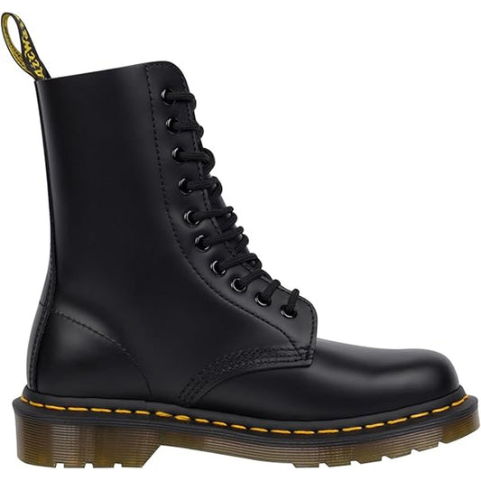 Dr Martens Bokacsizma